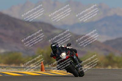 media/Sep-11-2022-SoCal Trackdays (Sun) [[81b7e951af]]/Turn 14 (1130am)/